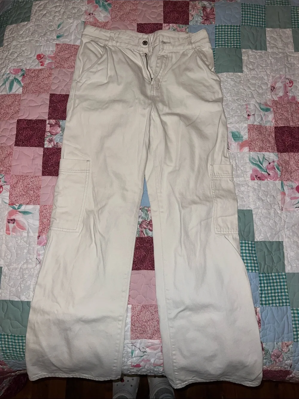H&M Cream Cargo Pants with Side Pockets - Picture 1 of 5